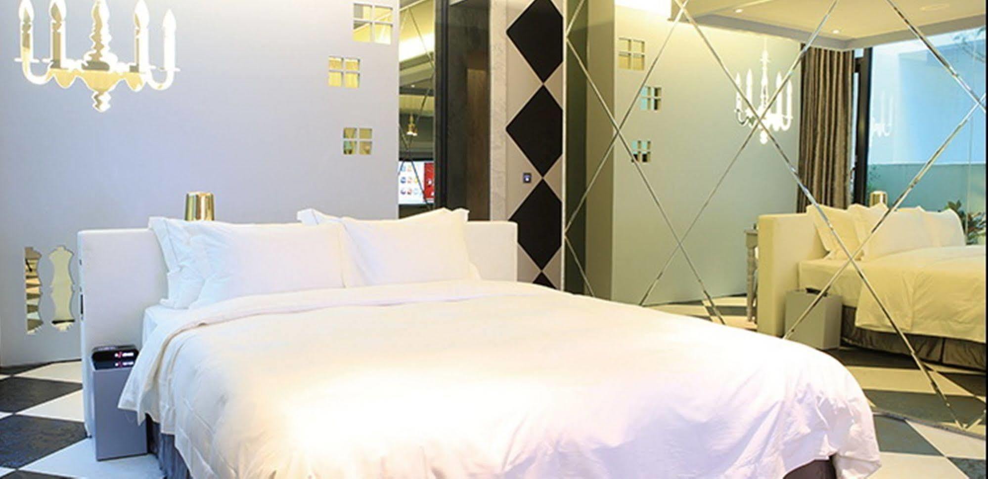 All-Ur Boutique Motel-Hsin Chu Branch Синьчжу Экстерьер фото